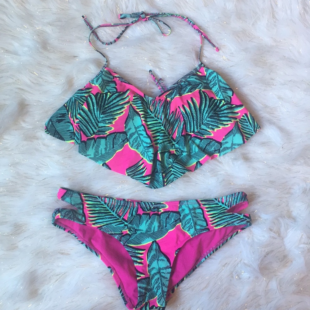 Tropical 🌴 Hot Pink Bikini Set